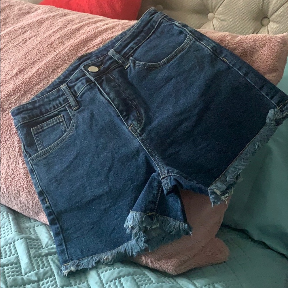 Mid Waist Dark Blue shorts